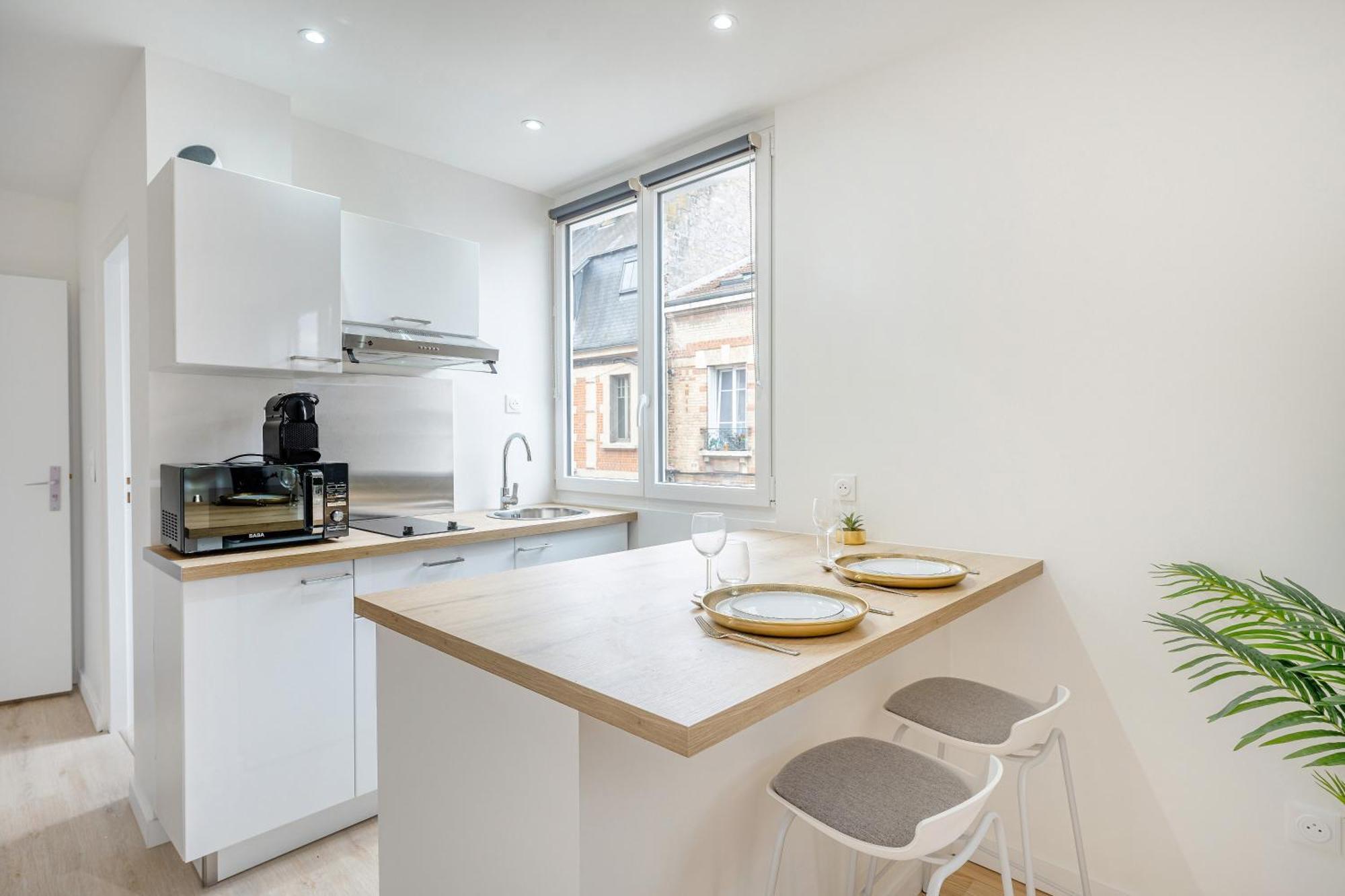 Studio Lumineux En Centre Ville Soissons Luaran gambar